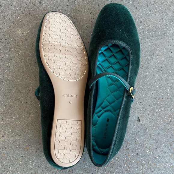 Birdies Shoes - NWOB Birdies Women's Emerald Green Suede Mary Jane Flats